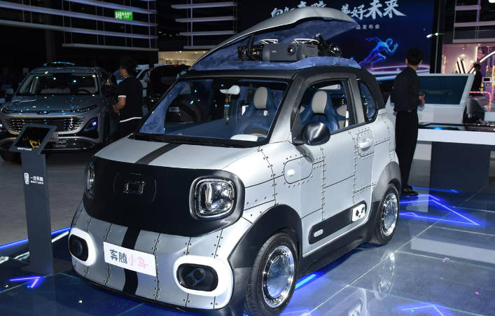 奔腾小马车身焊接效果图 奔腾小马车身焊接效果图